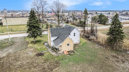 57291 Rosell, New Haven, Michigan 48048, USA