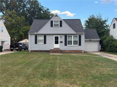 1719 E 300th Street, Wickliffe, Ohio 44092