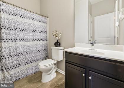 206 Raphael Ct, WILLIAMSTOWN, New Jersey 08094