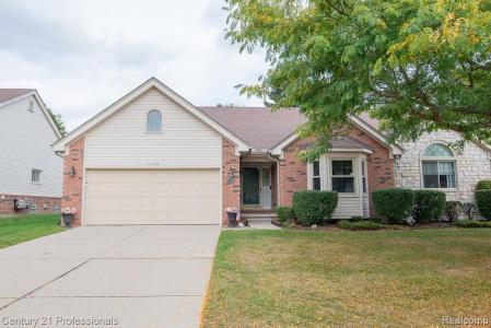 57136 Megan Drive, Washington, Michigan 48094, USA