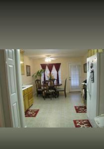 305 Norman Lane, Warner Robins, 乔治亚州 31088, 美国