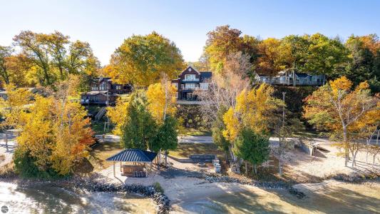 6019 Crystal Avenue, Beulah, Michigan 49617