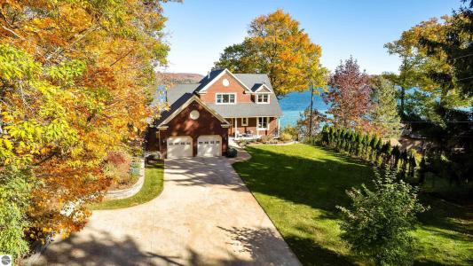 6019 Crystal Avenue, Beulah, Michigan 49617