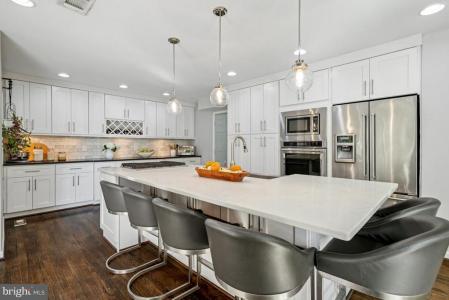 20945 Rubles Mill Court, Ashburn, וירג'יניה 20147, ארצות הברית של אמריקה 