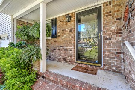 106 Mulberry Hill, Summerville, South Carolina 29485
