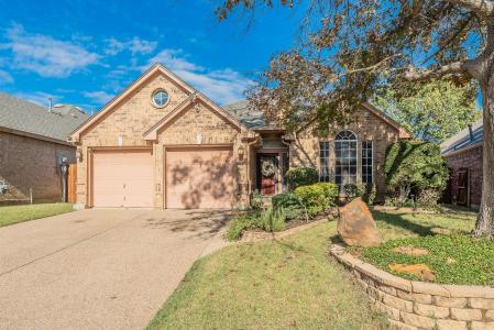 2305 Bridgeton Lane, Bedford, Texas 76021, Estados Unidos