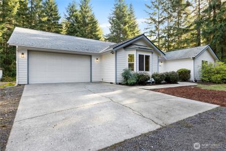 1710 S 390th Street, Roy, Washington 98580