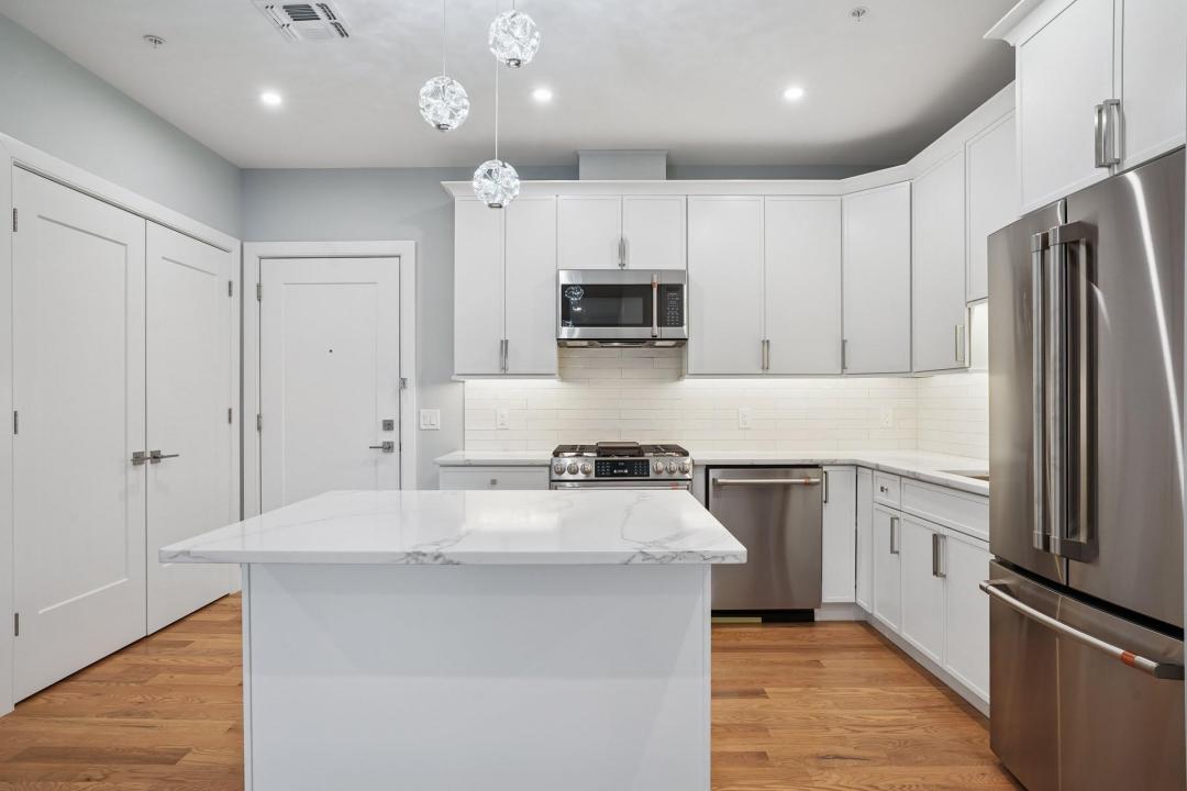 106-108 Montgomery Street, Bloomfield, New Jersey 07003, HOA KỲ