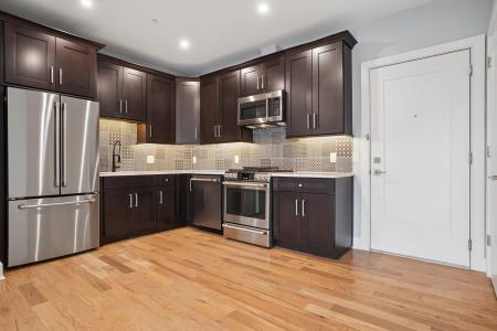 106-108 Montgomery Street, Bloomfield, New Jersey 07003, HOA KỲ