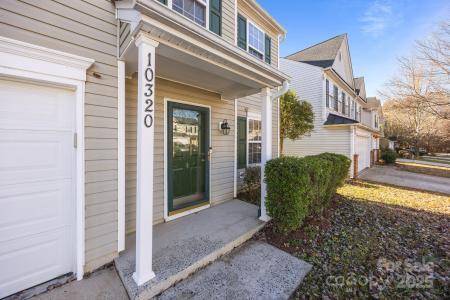 10320 Wakerobin Lane, Charlotte, 노스 캐롤라이나 28213, 미국