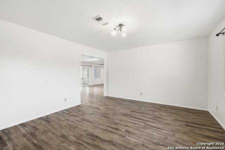 205 Wild Timber, Kerrville, Texas 78028