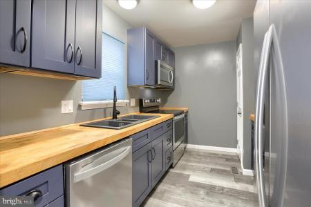 1412 N 6th St, HARRISBURG, Pennsylvanie 17102, États-Unis