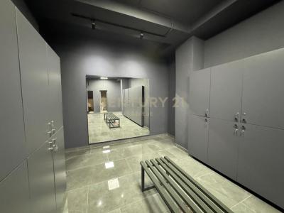 Liqeni i Thatë, Tirana, אלבניה 