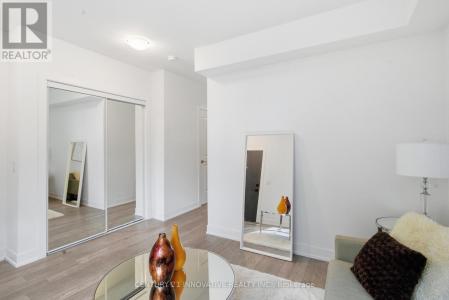 1115 DOUGLAS MCCURDY COMMON STREET, Mississauga (lakeview), Ontario L5G 0C6, Canada