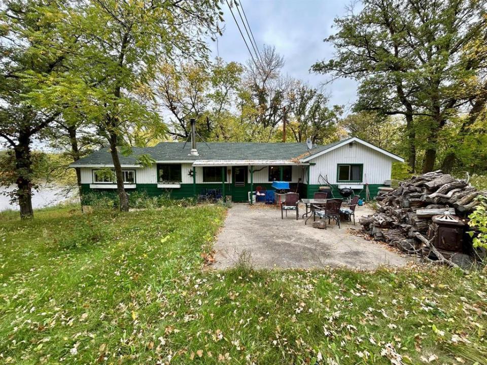 7882 HENDERSON HIGHWAY, St Clements, Manitoba R1A 2A8, Canada