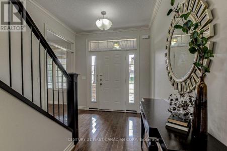 1956 QUARRIER ROAD, London North (north R), Ontario N6G 5L2, Kanada