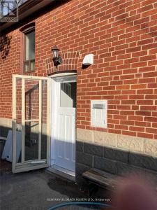 48 CONNAUGHT AVENUE, Toronto (newtonbrook West), אונטריו M2M 1G8, קנדה 