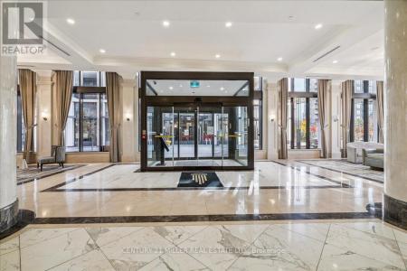 36 ELM DRIVE WEST DRIVE, Mississauga (city Centre), Ontario L5B 0N3, CANADÁ