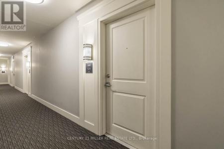 630 SAUVE STREET, Milton (be Beaty), Ontario L9T 9A6, Canadá