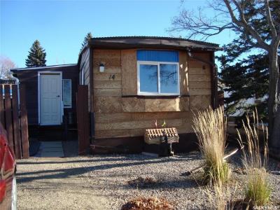 701 11TH AVENUE NW, Swift Current, Saskatchewan S9H 4M5, Canada