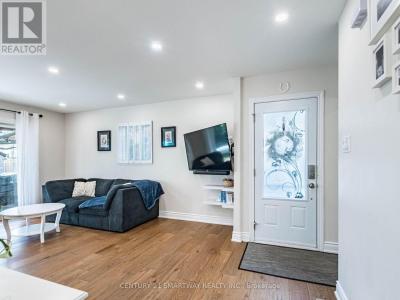 15 HURONIA COURT SOUTH, Brampton (central Park), Ontario L6S 2C7, Canada