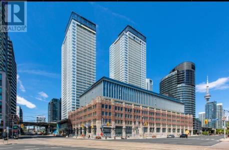 17 BATHURST STREET, Toronto (waterfront Communities), Ontario M5V 0N1, Canada