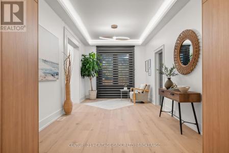 3 WINDSOR STREET, Kingston (city Southwest), אונטריו K7M 4K4, קנדה 