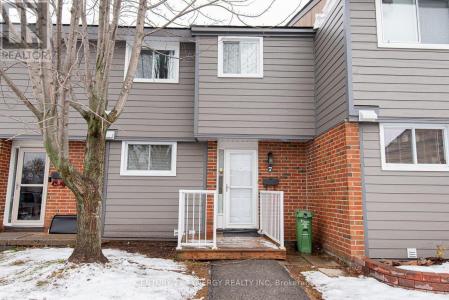 7 GLENCOE STREET, Ottawa, Ontario K2H 8S5, Canada