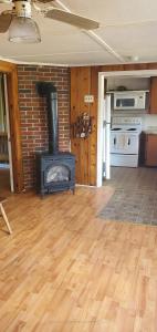 58 WELLINGTON STREET, Bracebridge, אונטריו P1L 1E2, קנדה 