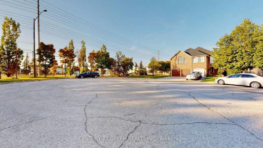 6991 ROUNDWOOD COURT, Mississauga, 安大略省 L5N 6X9, 加拿大