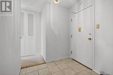 1285 CAHILL DRIVE, Ottawa, Ontario K1V 9A7, Canada