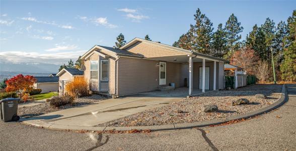 2550 HOLLYWOOD ROAD N, Kelowna, British Columbia V1V 2S6, Canada