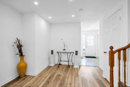 332 SWINDELLS STREET, Clarington, Ontario L1C 5G9, Canada