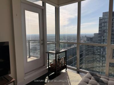 510 CURRAN PLACE, Mississauga, Ontario L5B 0J8, Canada