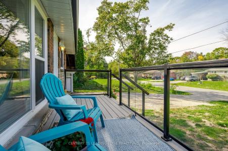 18 DALEVIEW AVENUE, Peterborough, 온타리오주 K9J 1L5, 캐나다