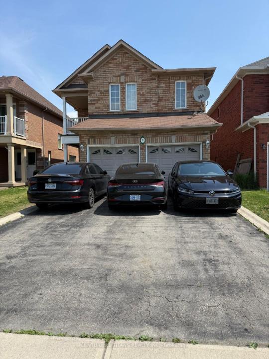 3 SANDYSHORES DRIVE, Brampton, オンタリオ L6R 2G9, カナダ
