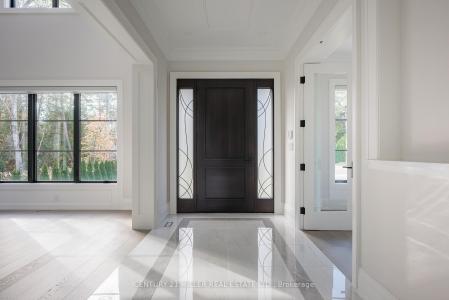 481 CHARTWELL ROAD, Oakville, Ontario L6J 4A6, Canada