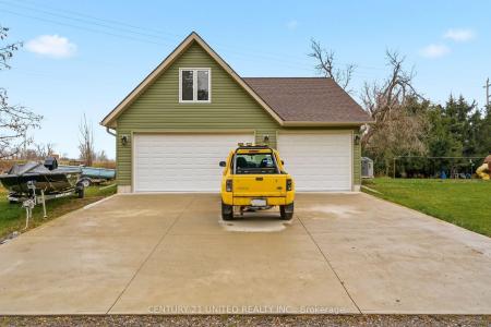 2425 PRESTON ROAD, Cavan Monaghan, Ontario L0A 1C0, Canada