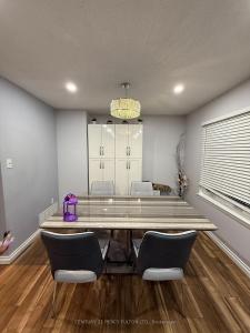 24 MEDLEY LANE, Ajax, Ontario L1S 3P6, Canada