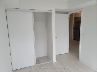 1119 COOKE BOULEVARD, Burlington, Ontario L7T 0C7, Canada