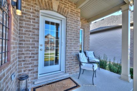 394 HUMMEL CRESCENT, Fort Erie, 安大略省 L2A 0E8, 加拿大