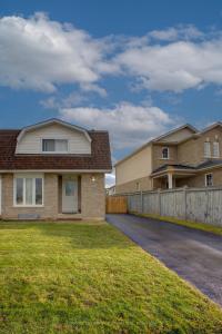 11 KNIGHT STREET, New Tecumseth, 安大略省 L9R 1C1, 加拿大