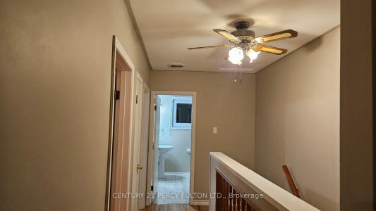 648 MINTO STREET W, Oshawa, Ontario L1G 5K5, Canadá