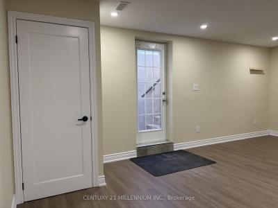 40 HOUGHTON STREET, Cambridge, Ontario N3C 4K7, Canada