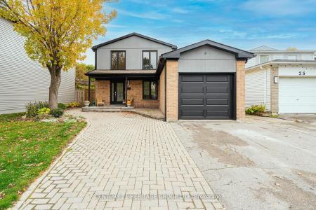 23 MERRYLYN DRIVE, Richmond Hill, Ontario L4C 5B1, Canadá