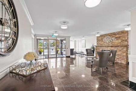 353 COMMISSIONERS ROAD W, London South, Ontario N6J 0A3, Canadá