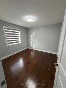 56 FREDERICK PEARSON STREET, East Gwillimbury, Ontario L9N 0R8, Canadá