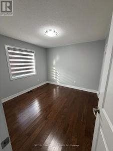 56 FREDERICK PEARSON STREET, East Gwillimbury (queensville), Ontario L9N 0R8, Canadá