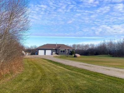 185 CARRIERE DRIVE, La Broquerie, Manitoba R0A 0W2, Canadá