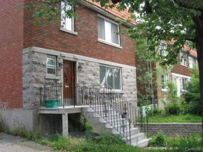 5822 Rue de Terrebonne, Montréal (Côte-des-Neiges/Notre-Dame-de-Grâce), Quebec H4A 1B2, Kanada